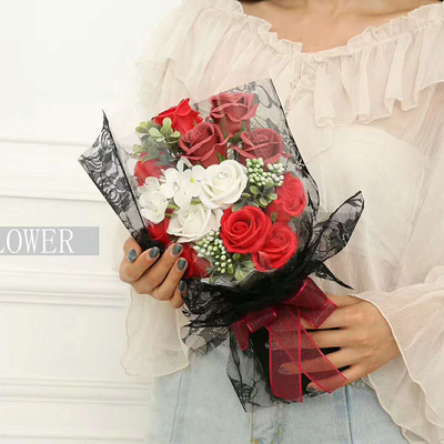 Ein guter Preis. Wasserdichte dekorative künstliche Blume für Hochzeitsblumen Online