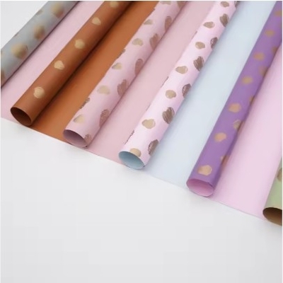 Ein guter Preis. Vielfarbige Blumenhändler Verpackungspapier für kundenspezifische Blumensträuße wasserdichte koreanische Geschenkverpackung Online