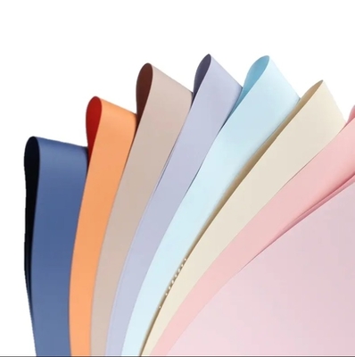 Ein guter Preis. Blumenverpackung Papier Doppelseitiges Farbstrauß Yuyin Frische Blumenverpackung Kraftpapier Online