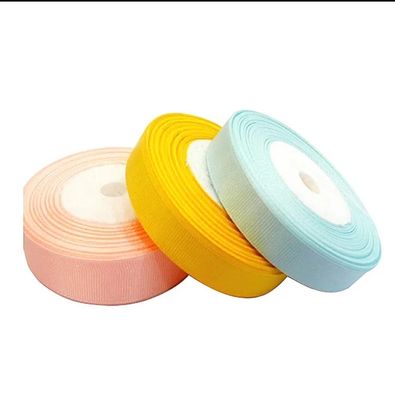 Ein guter Preis. 10mm-180mm Seiden-Satin-Band Geschenkband mit Blumenverpackung in verschiedenen Mustern Online