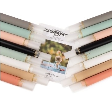 Ein guter Preis. Valentinstag Herzschlag Gelee Film Blumenstrauß Verpackungspapier wasserdicht Matte Rose Papier Geschenkmaterial Blumenmaterial Großhandel Online