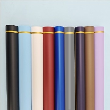 Ein guter Preis. OPP mehrfarbiges Blumenpapier Blumenstrauß Verpackungspapier für grenzüberschreitende Phnom Penh Einfacher Stil Papier Blumenkunst Geschenkpaket Online