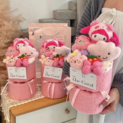 Ein guter Preis. 520 Geburtstagsgeschenk zum Valentinstag für Mädchen Kuromi Sanrio Puppen Zeichentrickpuppen Blumensträuße Online