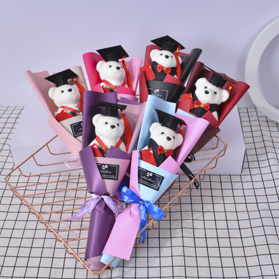 Ein guter Preis. Bären-Abschluss-Bouquet Arzt Bärenpuppe Männliche und weibliche Zeichentrickpuppe Bären-Bouquet Schulaktivität Geschenk 15x35cm Mehrfarbe Online