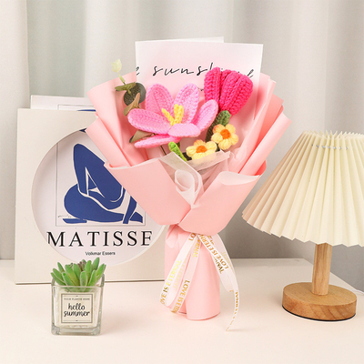Ein guter Preis. Sonnenblume und Rose Handgewirkte Strickgarne Blumenstrauß perfektes Geschenk für den Valentinstag Frauentag und Muttertag Online