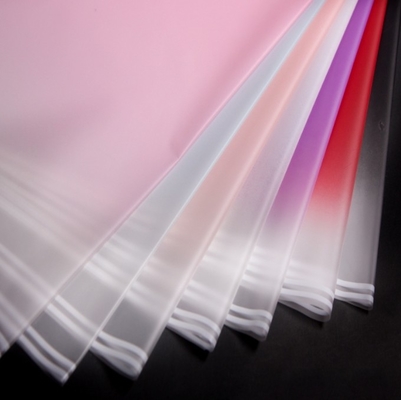 Ein guter Preis. Großhandelspapier mit reinem Farbgradienten Mattepapier, wasserdicht, halbtransparent, Blumenverpackungspapier aus OPP-Material, Geschenkverpackungspapier aus Blumenstrauß Online