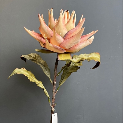 Ein guter Preis. Simulierte Blume Goldener Lotus Kaiser Designer Stil Wohnkultur Modellzimmer Live-Streaming Raum Weiches Dekor Tischblume Online