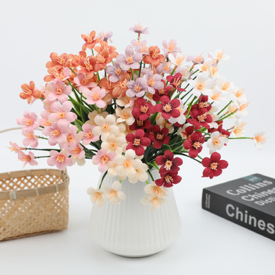Ein guter Preis. Simulierte Blumen-Margherita-Hausdekoration, Hochzeit mit Frühlingsgras-Orchideen, Außenblumen-Dekoration, Kunststoff-Fälschblume Online