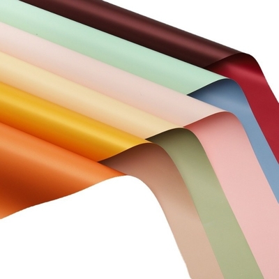 Ein guter Preis. Großhandel mit hochwertigen Materialien für Blütenverpackungspapier, zweifarbiges Ouya-Papier, Blütenverpackungspapier, Geschenkschmuckverpackungspapier Online