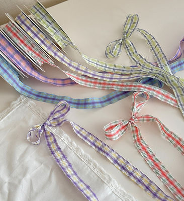 kaufen DIY-Bastelarbeiten Verwendung 1,5 cm Frühling/Sommer Bunte Gitterbänder Umweltfreundliche Blumenstrauß-Webmaterialien für den Webshop Online-Herstellung