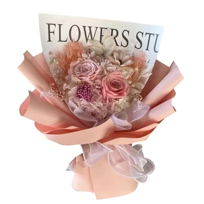 kaufen Valentinstag, ein Blumenstrauß aus konservierten Rosen und eisblauen Eisblumen für deine Freundin und beste Freundin als Weihnachtsgeschenk und Dekorationsgegenstand online manufacture