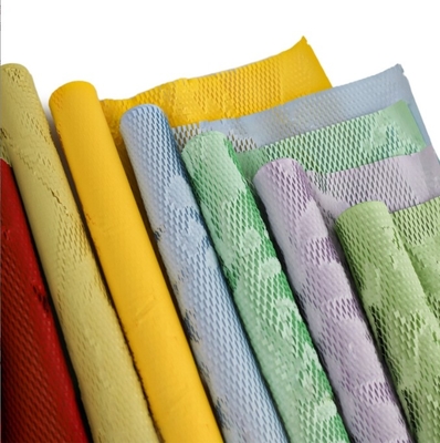 kaufen Wabenmuster-Blumenverpackungspapier mit wasserdichter Innenfolie für Honigwaben online manufacture