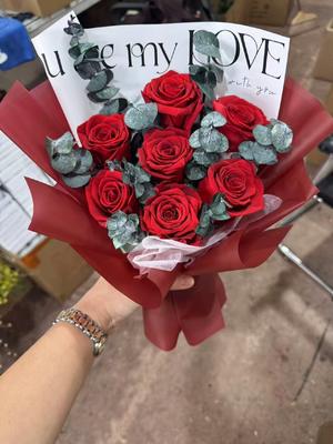 Ein guter Preis. Delicate Soft Decorative Wedding New Year Decorations Home Table Items Silk Artificial Flowers Calla Lily Online