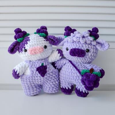 kaufen Kaiyue Custom Pink Plushie Kuh Spielzeug Erdbeer Kuh Amigurumi Häkelpuppe mit Plush Tier gefülltes Tier Spielzeug Online-Herstellung