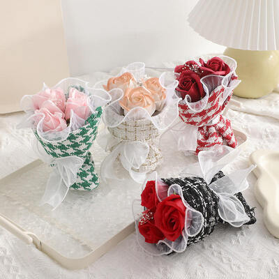 kaufen Valentinstagsgeschenke 3 Stück Seife Blumenstrauß Kunstgetrocknete Blumenstrauß Geschenk für Frauen Mädchen Online-Herstellung