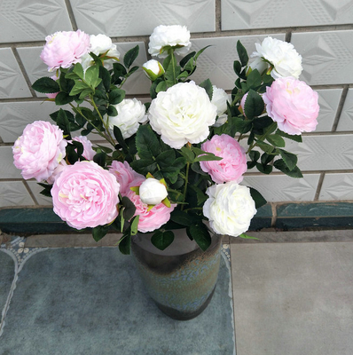 Ein guter Preis. Dekorativer künstlicher Blumenstrauß Pfingstrosen für die Hochzeit zu Hause Online