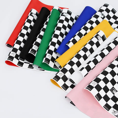 Guter Preis Eine Seite von Karten-Platten-Blumenverpackung Papier Geschenkverpackung Kunststoffpapier Online