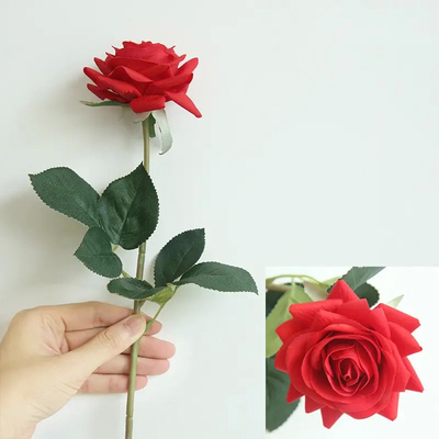 Ein guter Preis. Künstliche Blumen aus wasserdichtem Stoff Online