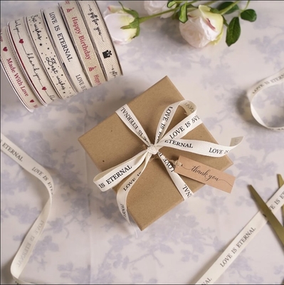 Ein guter Preis. Personalisierte Schachtelverpackung Dekoration Natürliche Heringbone Baumwolle Tinte Druckband für Geschenk & Blumen Online