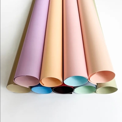 Ein guter Preis. Ouya-Papier Luxus-Koreanische Blumenverpackung Biokolor-Doppelseitig Bouquet Florist Wasserdichtes Verpackungspapier für Blumen Online