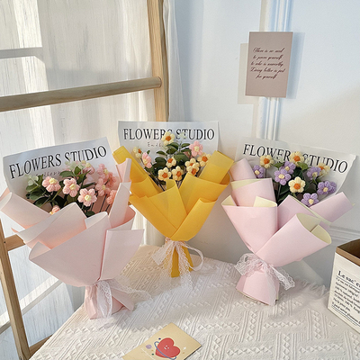 Ein guter Preis. Schöne Simulation Blumen Plüsch Blumenstrauß 520 Muttertag ewige Blumen Geschenk-Set, um Freundinnen Hand Blumenstrauß senden Online