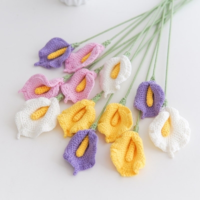 Ein guter Preis. Handgefertigter Garnblumenstrauß - gestrickte Calla Lily künstliche Blüten, Häkelblumen Online