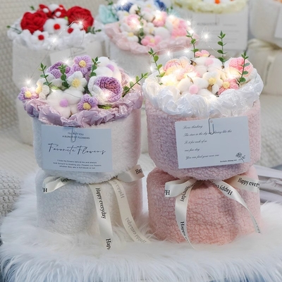 Ein guter Preis. Romantic Little Rabbit Bouquet Endprodukt Handgeflecht Wolle Rose Valentinstag Geburtstagsgeschenk für Mädchen Online