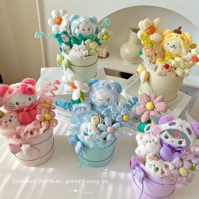 Ein guter Preis. Kleine Blumenbox zylindrischer Puppenstrauß fertiges Produkt für Freundin Puppe kreatives Geschenk Weihnachtsgeschenk Souvenir Online
