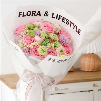 Ein guter Preis. Wasserdichtes und einfaches Blütenstrauchenpapier, weißes englisches Blütenpapier, perlesentes Blütenpapier, Geschenk- und Geschenkmaterialien Online