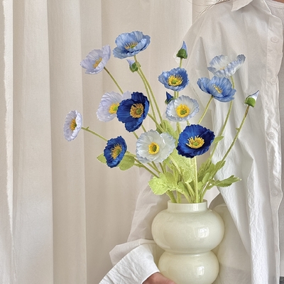 Ein guter Preis. Hochwertige simulierte Blumen Hochzeitsszene Dekoration Heimschmuck Online