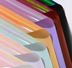 Ein guter Preis. Farbiger Illusionsfilm Regenbogenfilm Kunstpapier Blumenverpackungspapier Online