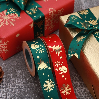 Ein guter Preis. Hersteller liefert gedruckte Polyesterbänder, Weihnachtsschneeflockenbänder, Geschenkbänder, DIY-Weihnachtsverpackungsbänder Online