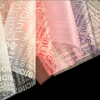 Ein guter Preis. Blumenliebe, Volkstag, kleine Spitze, Zellophan, Spitze, Wasserbeutel, Blumenpapier, Blumenladen, beliebtes Blumenstrauß Verpackungsmaterial Online