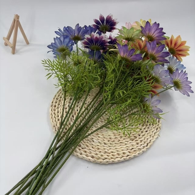 Ein guter Preis. Simulierte Sommerchrysanthemen Glücksbehälter Blumenarrangement Hochzeitsfotografie Dekoration Gartenlandschaft Online