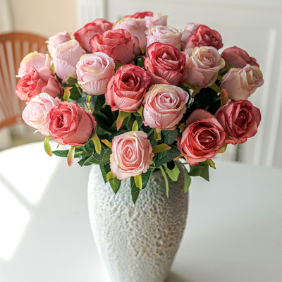 Ein guter Preis. Rosen Simulation Blume Seidenblume 2022 Neues Blumenstrauß Kunststoff Blumenarrangement Dekoration Wohnzimmer Dekoration Fälschung Blume Online