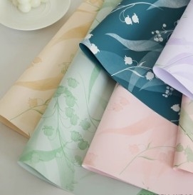 Ein guter Preis. Blaue Glockenblüte Wasserdichtes Blumenverpackungspapier Online