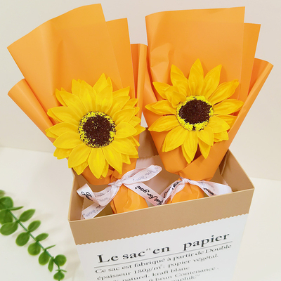 Ein guter Preis. Abschlusssaison Simulation Blume Sonnenblumenstrauß Mini fertig Sonnenblume Rose Seife Blume Souvenir Online