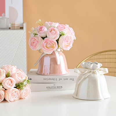 Ein guter Preis. Hochwertige künstliche Rosenblumen, künstliche Blumenverzierungen, getrocknete Blumensträuße, Wohn- und Esstischdekorationen, Kunststoffblumen, Seidenblumenverzierungen Online