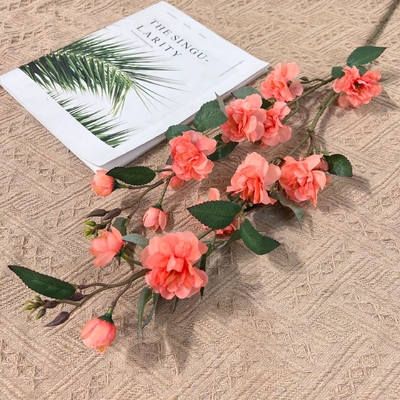 Ein guter Preis. Simulierte 2-zweige Italuo Bergkamelien-Hausgestaltung, Seidenblumenkunst, mehrköpfige Kamelien, Hochzeitssaaldekoration, auf dem Boden stehende Blumen Online