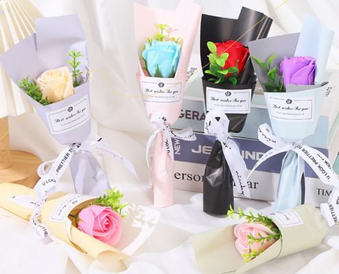 Ein guter Preis. Valentinstags- und Weihnachtsgeschenk, einzelne Spitze Rosenseifenblume, künstliche Blume, frisches und kleines Souvenir-Mini-Bouquet Online