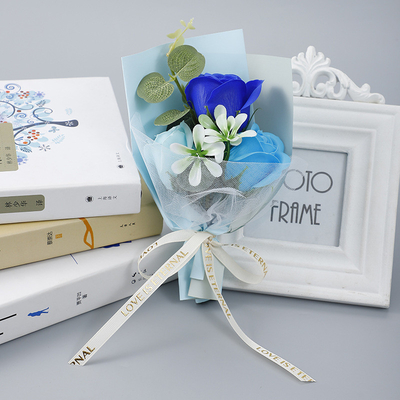 Ein guter Preis. Kleiner Blumenstrauß Weihnachten und Valentinstag Rosen Seife Blumen Geschenkbox zu passen Hochzeit Souvenirs Online
