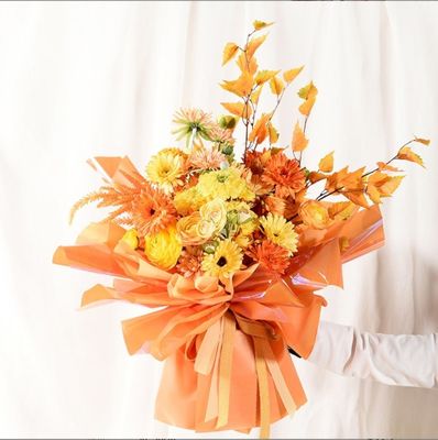 Ein guter Preis. Modisches Floristen-Geschenkpapier für Blumenstraußverpackung in Eisenfarbe und Bunt Online