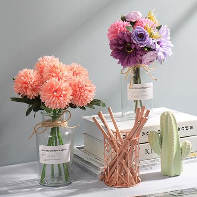Ein guter Preis. Grenzüberschreitende Simulationsblume Wohnzimmer Blumenarrangement Dekoration Strauß kleines Ornament Indoor Seidenblume Trockenblume handgemachte Plastik-Kunstblume Online
