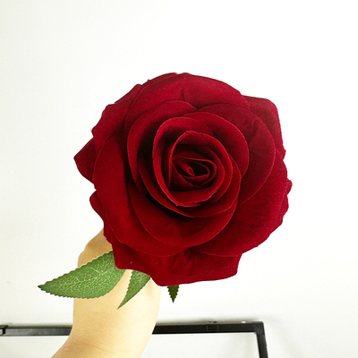 Ein guter Preis. Simulierte Rose Valentinstag Plastikstrauß Wohnkultur Falschblumen Wohnzimmer Esstisch Blumenarrangement Getrocknete Blumendekoration Online