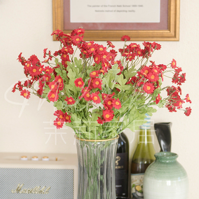 Ein guter Preis. Kamillensimulation falsche Blumen Wohnzimmerdekoration künstliche Blumen Heimfotografie Dekoration Blumenstrauß Wald Hochzeitswegführer Blumenarrangement Online