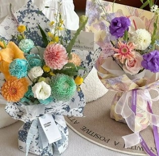 Individuell gestaltbare Traumblumen-Kunst Papierblumen-Arrangement Papier 57*57cm Viele Farben