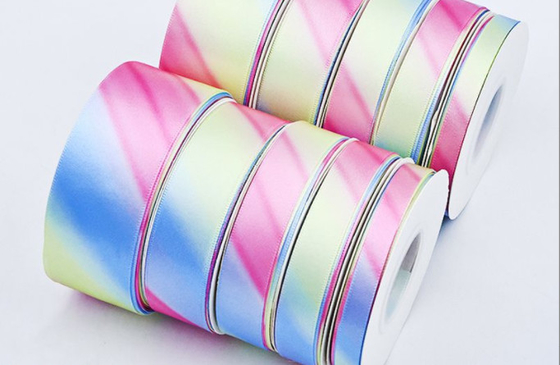 Ein guter Preis. Maßgeschneiderte Farben Gradient Regenbogen Band 4cm x 10m für DIY Handgemachte Materialien und Blumenverpackungen Online