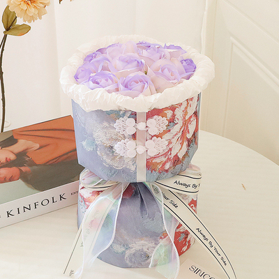 Ein guter Preis. Retro-Cheongsam-Soap-Blütensträuße, künstliche Blumen und ewige Blumen sind praktisch, um sie während der Abschlusssaison an Klassenkameraden und an den Valentinstag an deine Freundin zu schenken. Online