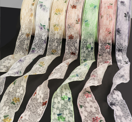 Ein guter Preis. Grünes 2,5 cm/10 m Bandspitze Blumenmaterialien für Qixi Valentinstag Schönheitsgaze-Bouquet Online