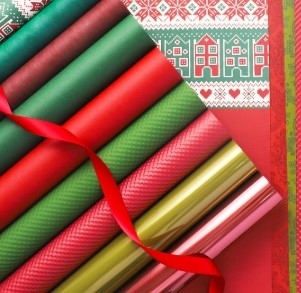 Ein guter Preis. Partysu Christmas Red Green Series Waterproof Floral Flower Packaging Paper Vibrant and Waterproof Online